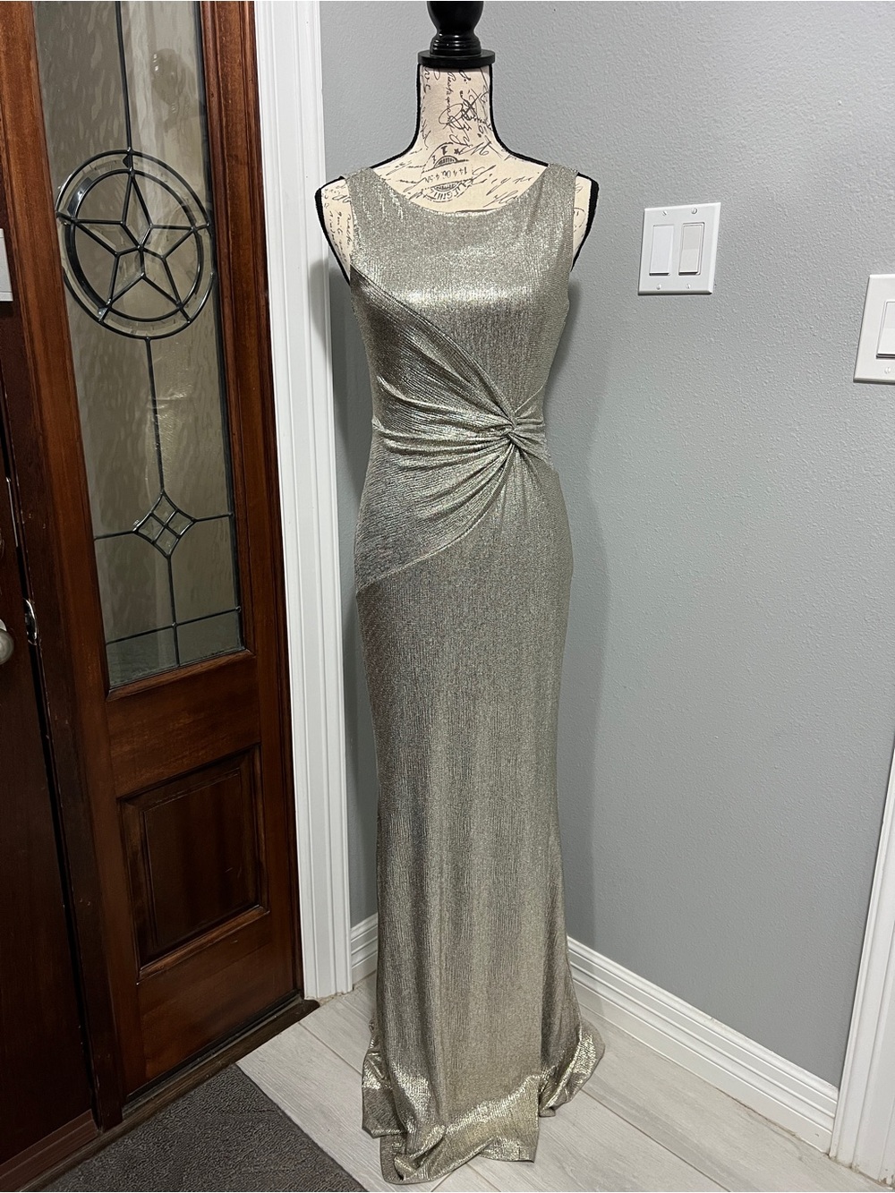 Calvin Klein Metallic Champagne Gold Ruched Evening Gown Size 2